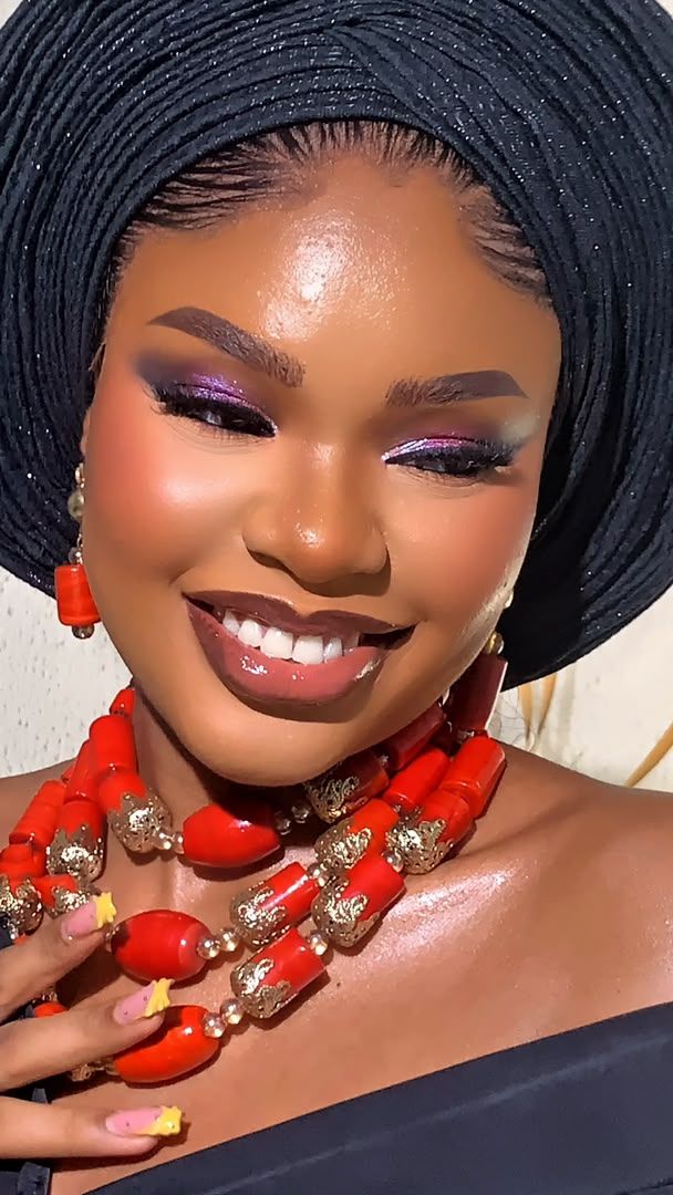 MmaInspire — Traditional Make up — Ellaz Kraft