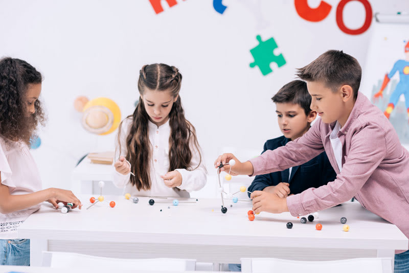 Students discovering maths concepts through inquiry learning
