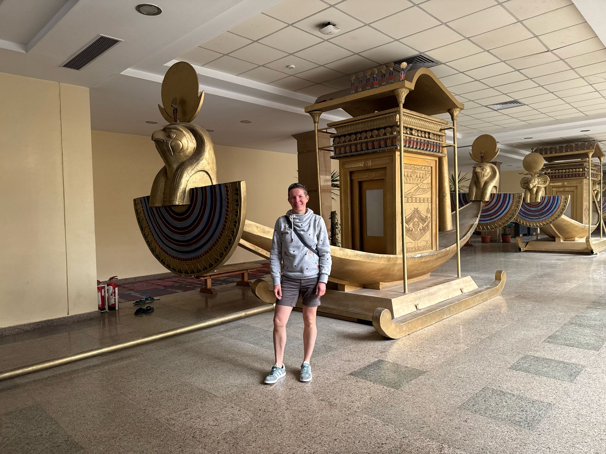 Luxor Tagesausflug mit dem Bus 14