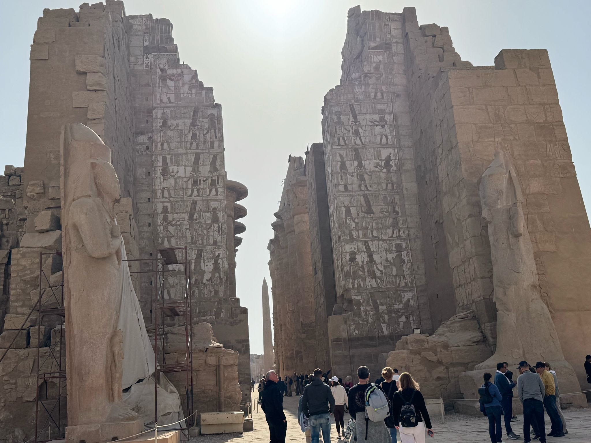Luxor — Gruppenfahrt im Van 9