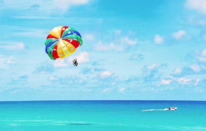 Parasailing 2
