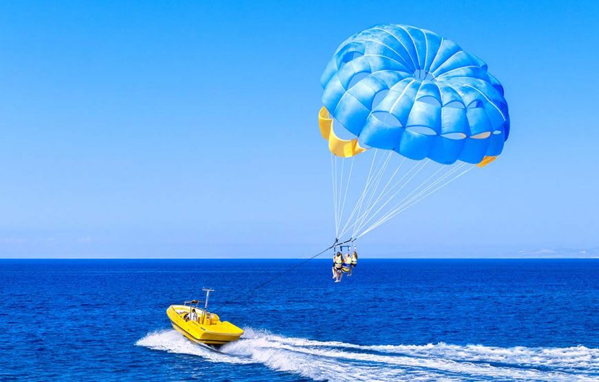 Parasailing 4