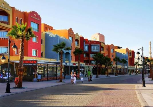 Hurghada City Tour  7