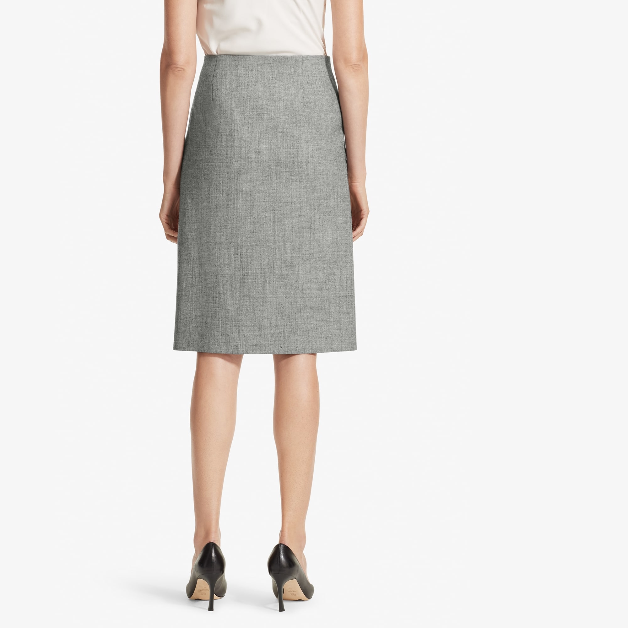The Logan Skirt—Sharkskin | M.M.LaFleur | M.M. Second Act