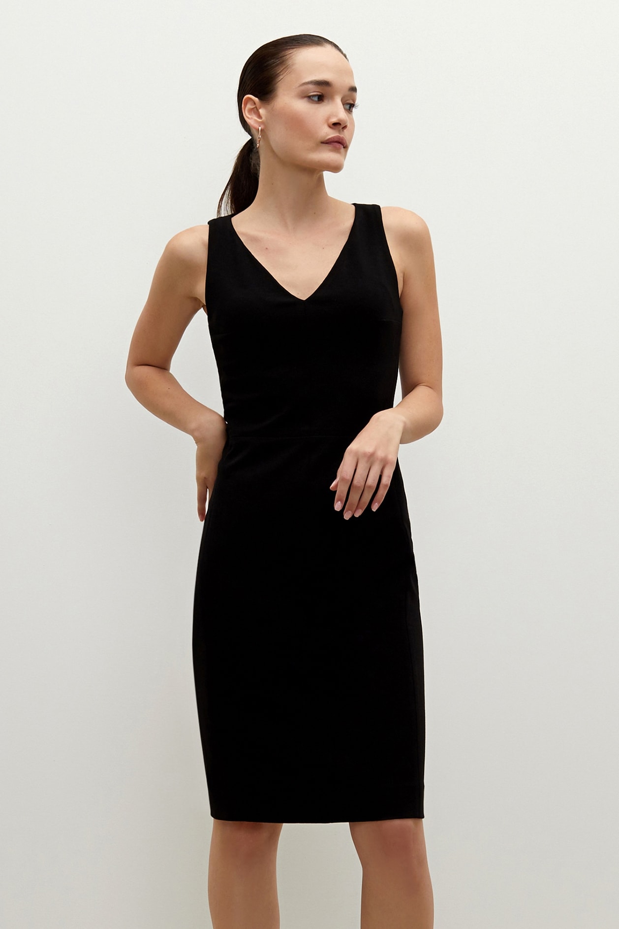 black dresses in stores near me