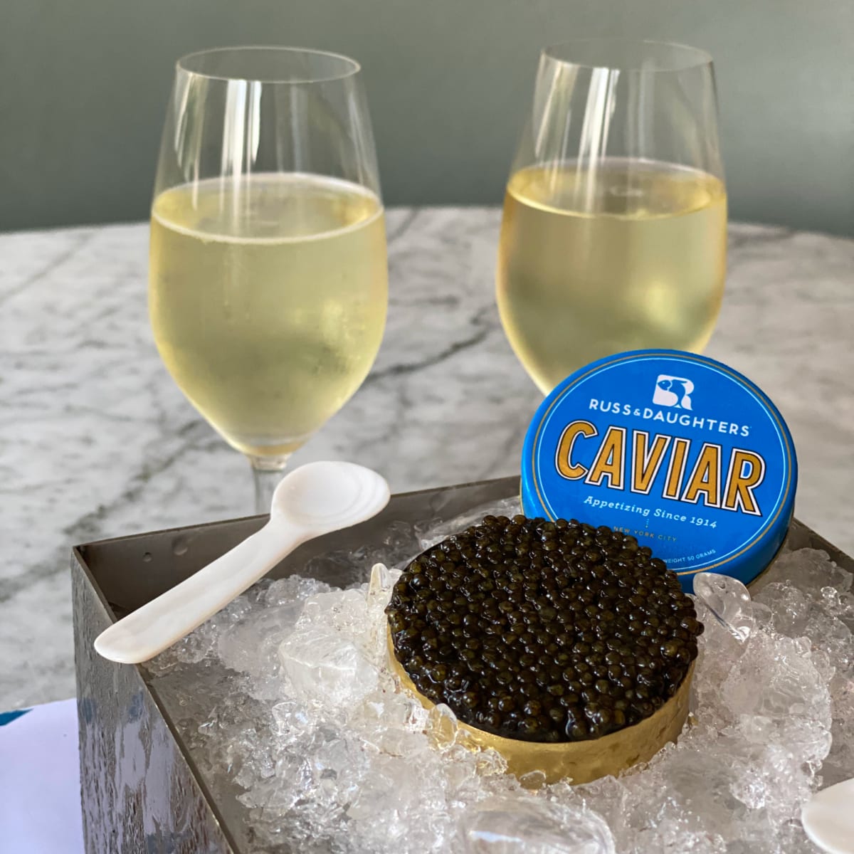 Caviar display