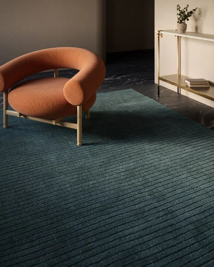 Solid & Minimal handmade rug