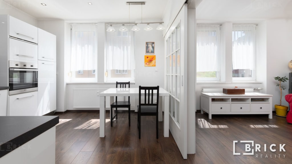 PREDAJ: 2 izbový byt s balkónom, Povraznícka 10, Bratislava I