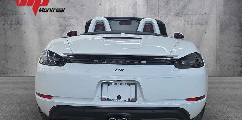 Porsche 718 Boxster 2025 blanc