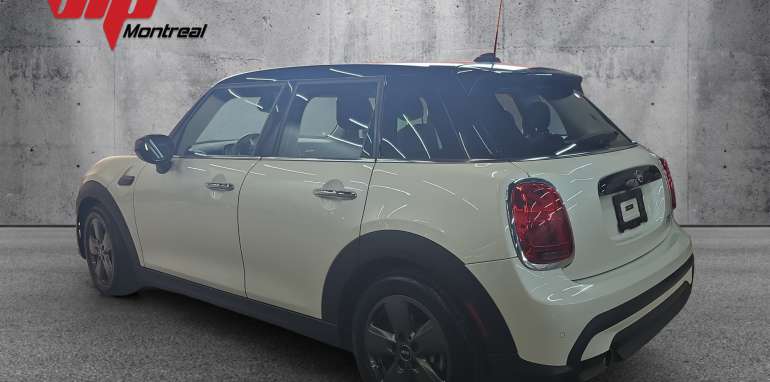 Mini Cooper 2024 blanc