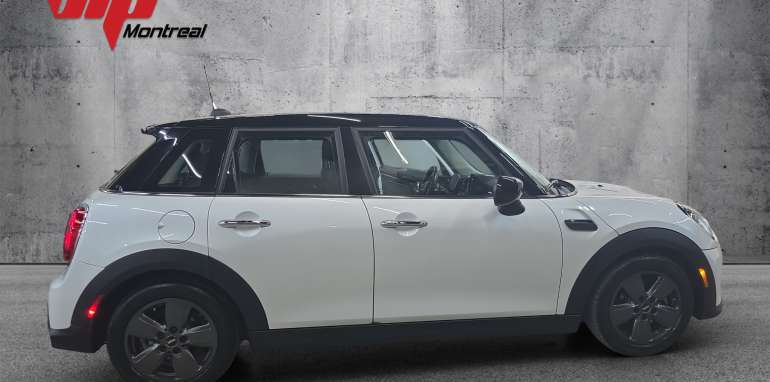 Mini Cooper 2024 blanc