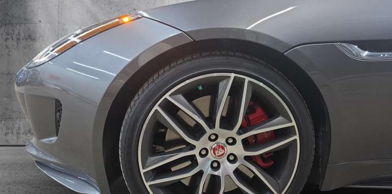 Jaguar F-Type R 2016 charbon