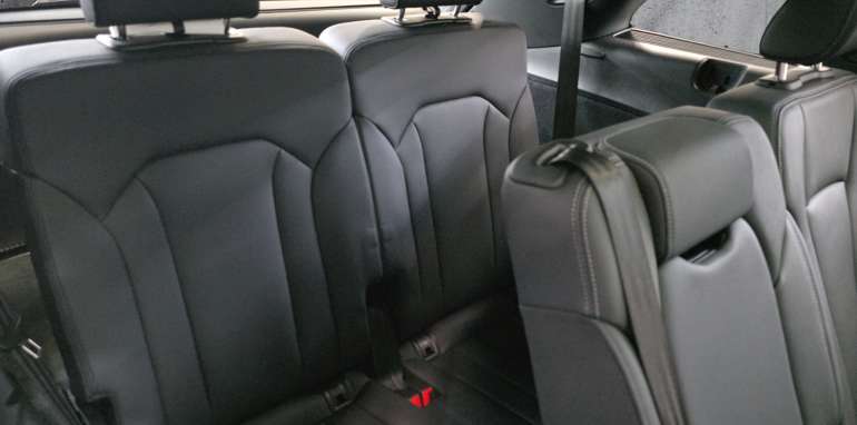 Audi Q7 2025 argent