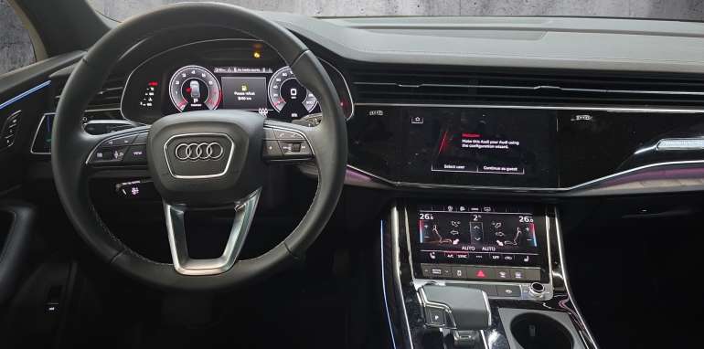 Audi Q7 2025 argent