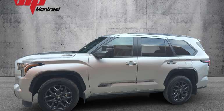 Toyota Sequoia Platinum 2025 argent
