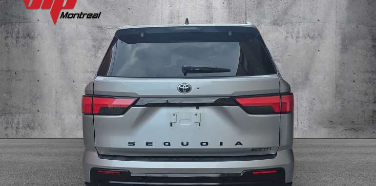 Toyota Sequoia Platinum 2025 argent