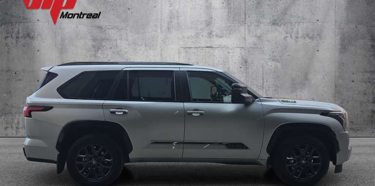 Toyota Sequoia Platinum 2025 argent