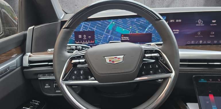 CADILLAC ESCALADE SPORT PLATINUM ESV 2026 noir