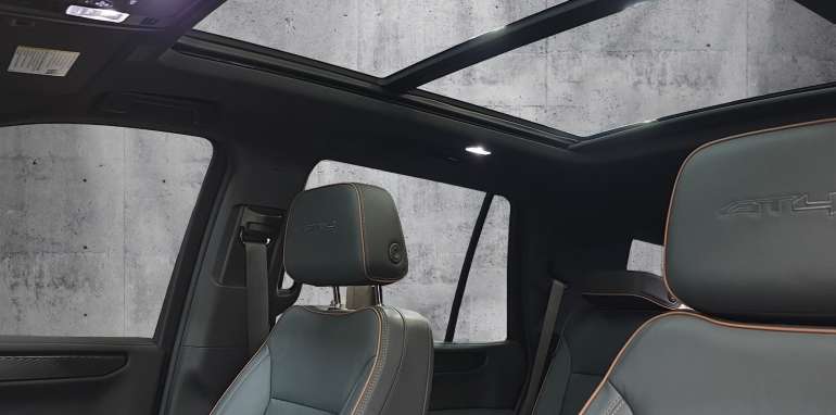 GMC YUKON AT4 2025 noir