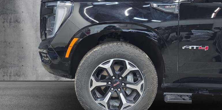 GMC YUKON AT4 2025 noir