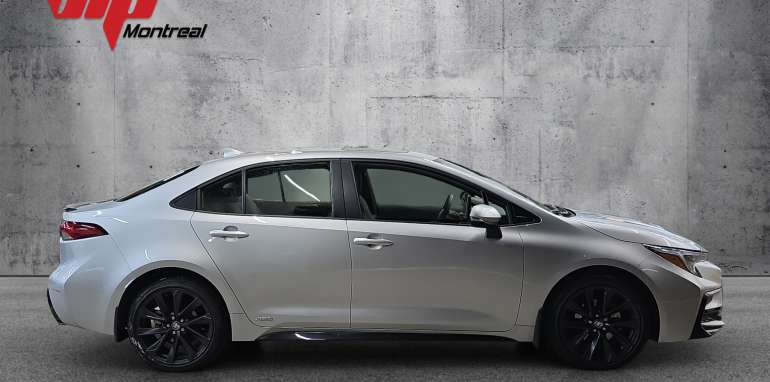 Toyota Corolla Hybrid XSE 2025 argent