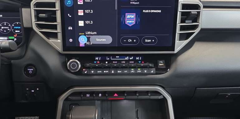 Toyota Sequoia Limited 2025 blanc