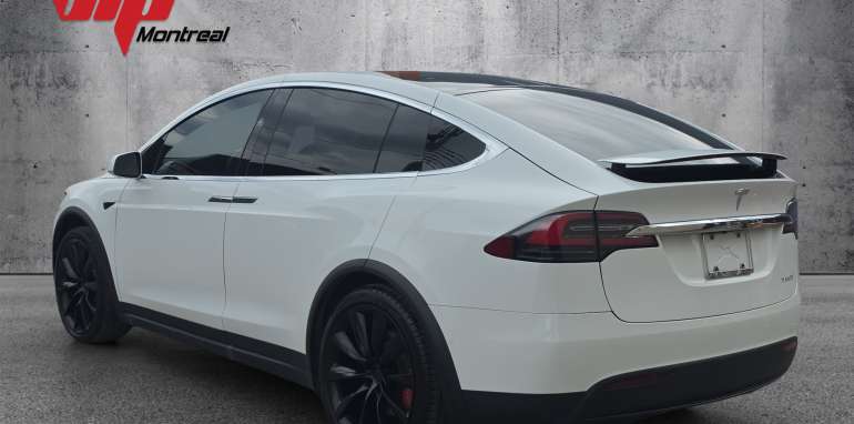 Tesla Model X Performance LUDICROUS AWD 2021 blanc