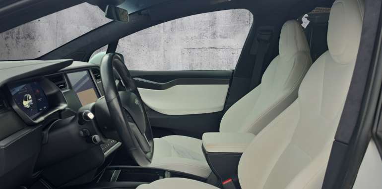 Tesla Model X Performance LUDICROUS AWD 2021 blanc