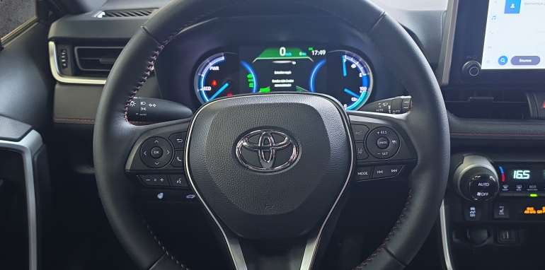 Toyota RAV4 Plug In Hybrid SE 2025 noir