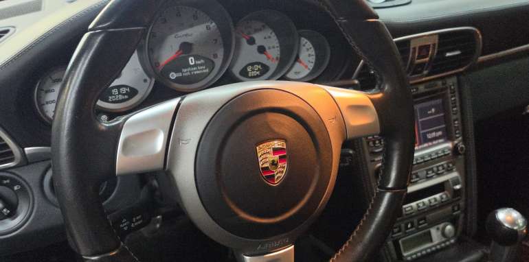 Porsche 911 Turbo 2007 noir