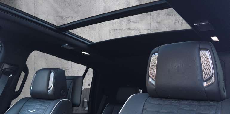 CADILLAC ESCALADE SPORT PLATINUM 2026 noir