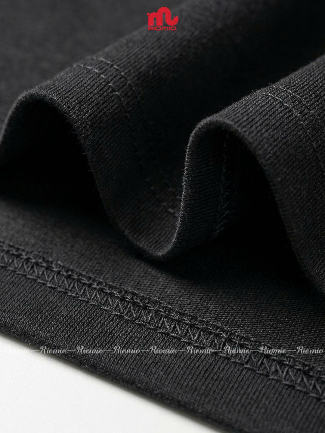 Bộ cotton in hình ô tô sau lưng bé trai (2–7 tuổi)