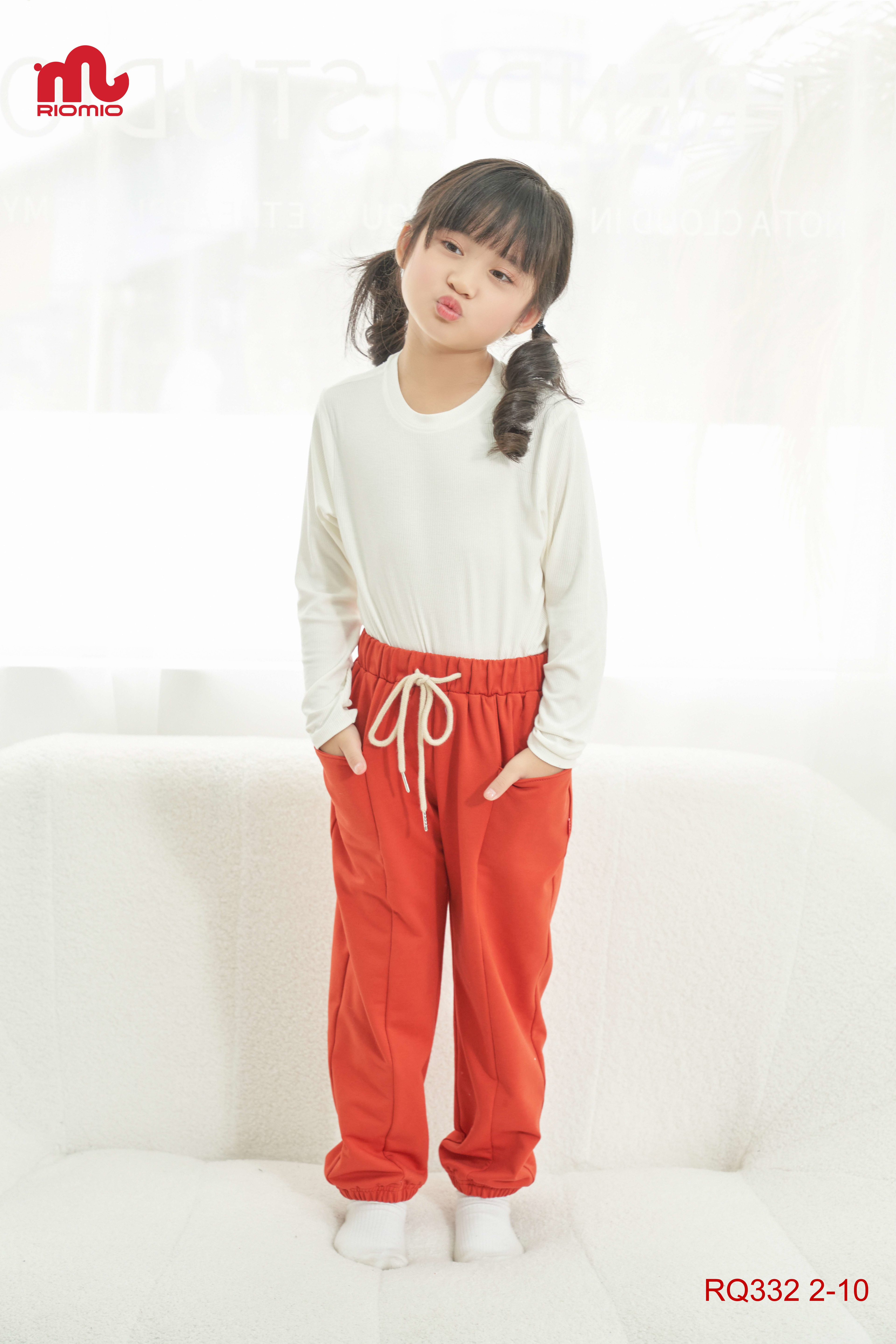 Quần nỉ da cá bo gấu túi liền thân bé gái 2–4 tuổi