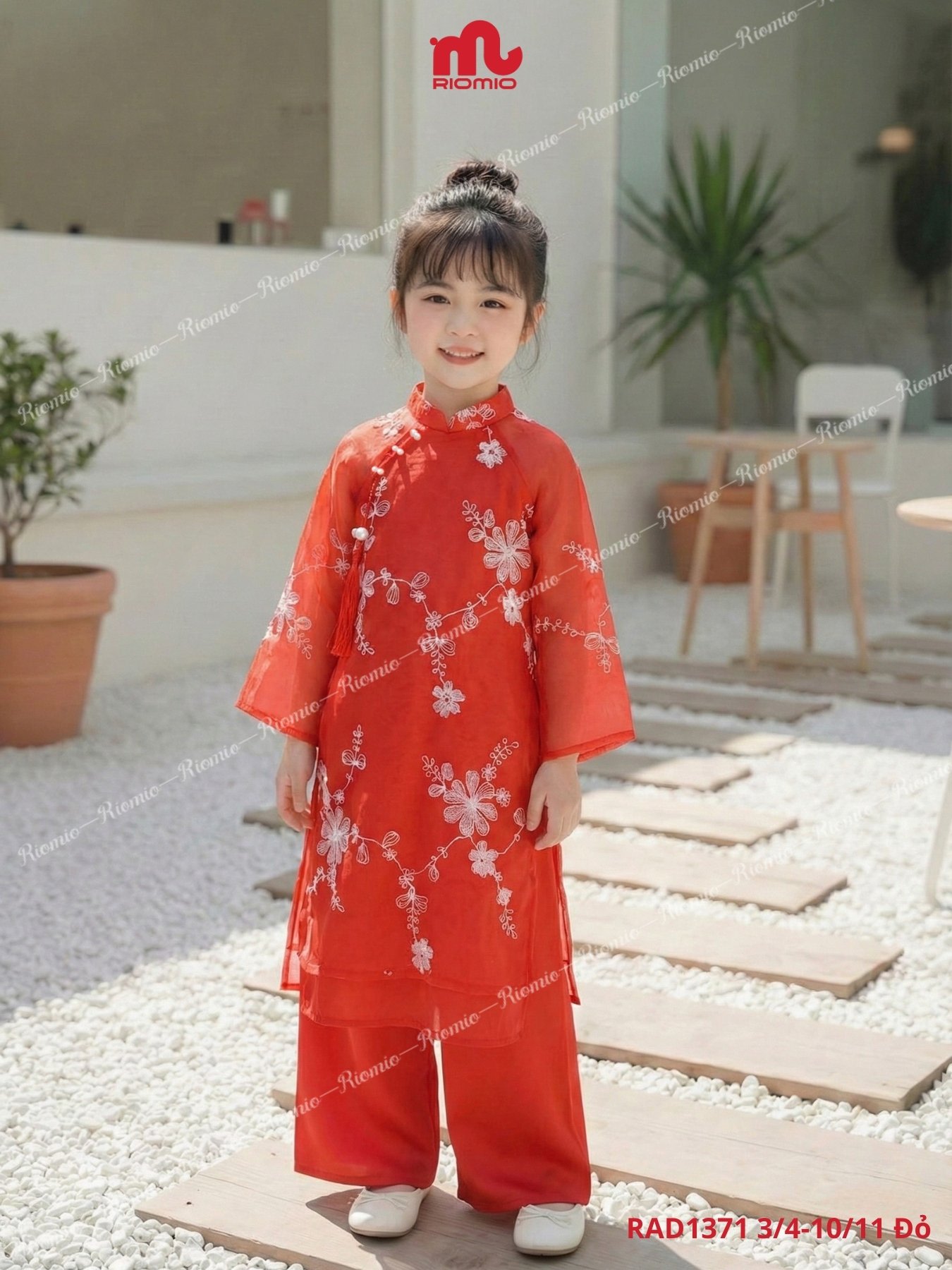 Áo dài tơ thêu hoa đính khánh hoa sen bé gái 3–11 tuổi