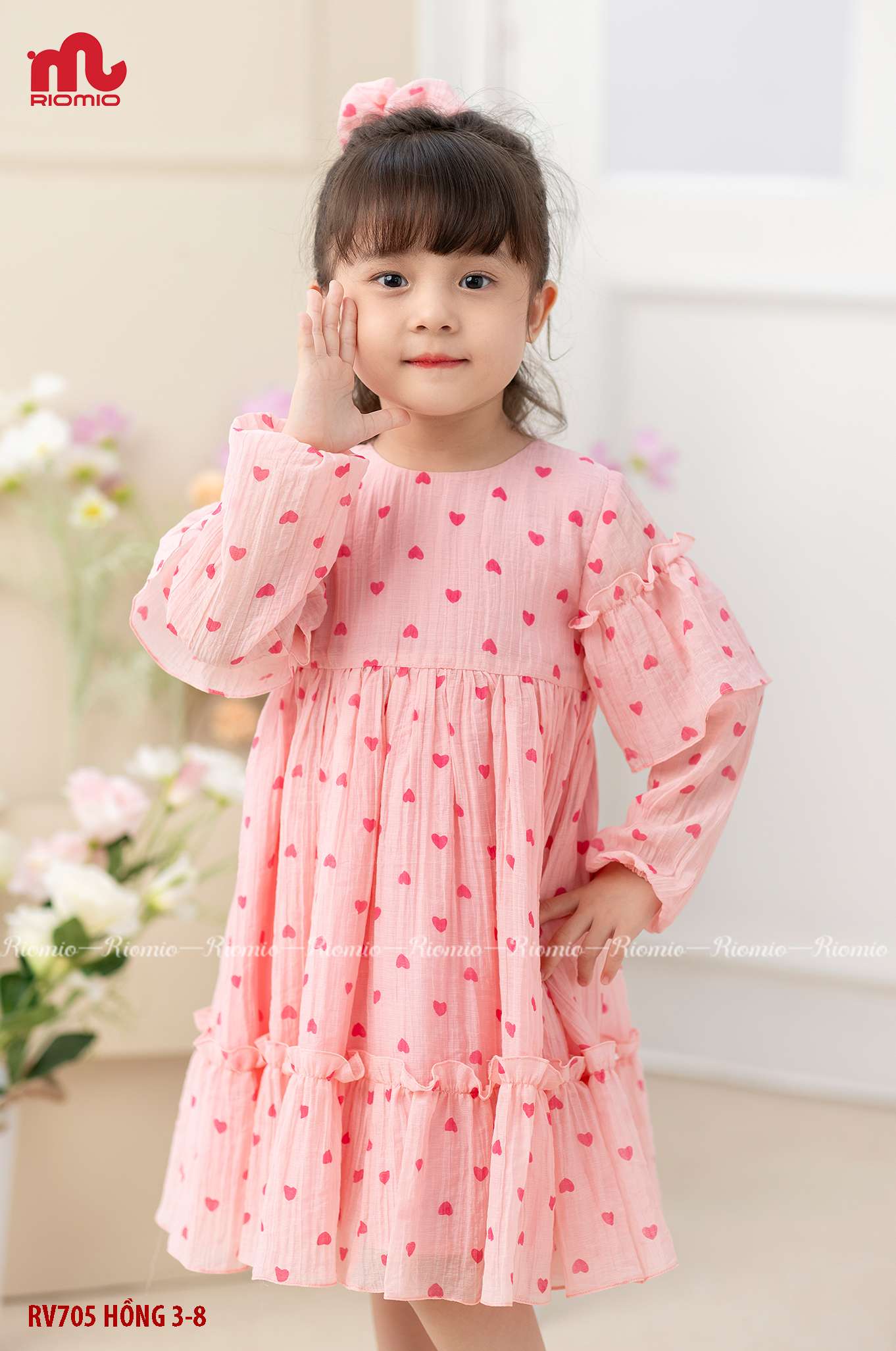 Váy công chúa vải tơ họa tiết tim nhún bèo bé gái size 6/7