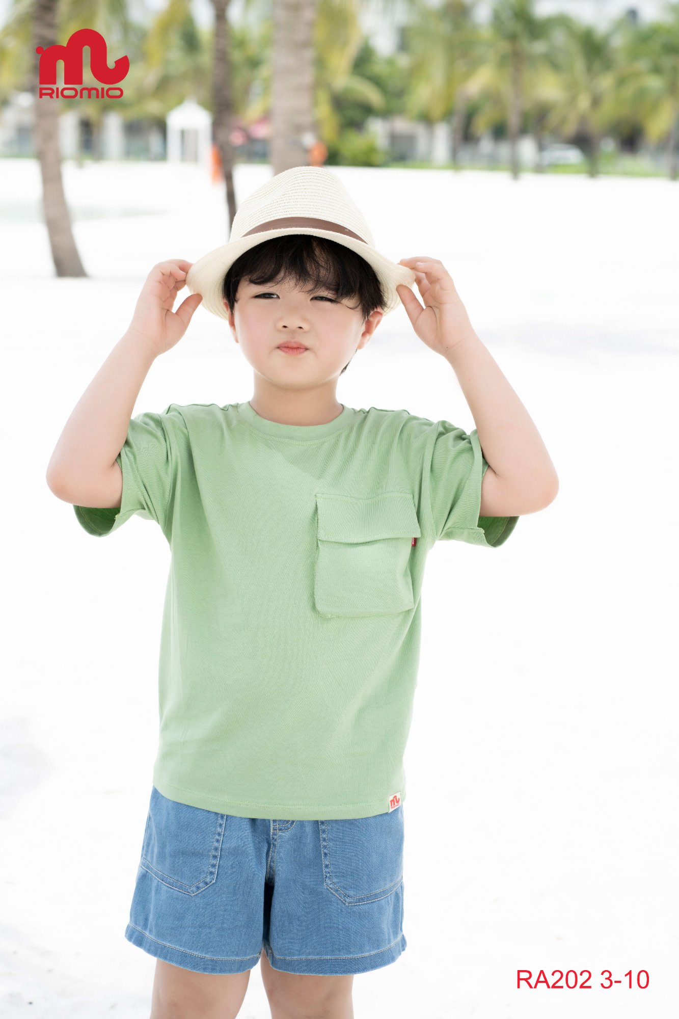 Áo phông Dariel vai trễ túi hộp bé trai size 4/5
