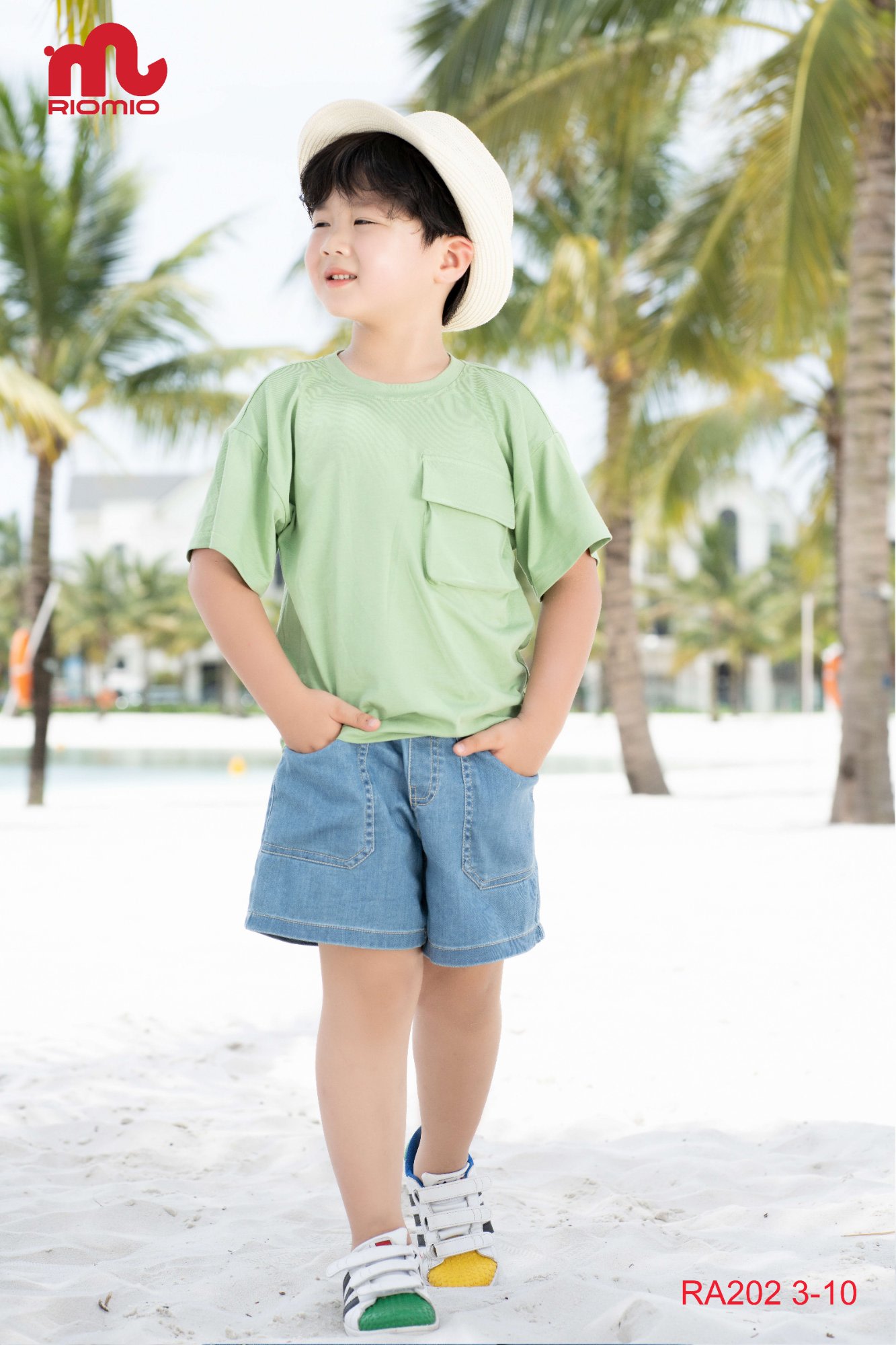 Áo phông Dariel vai trễ túi hộp bé trai size 4/5