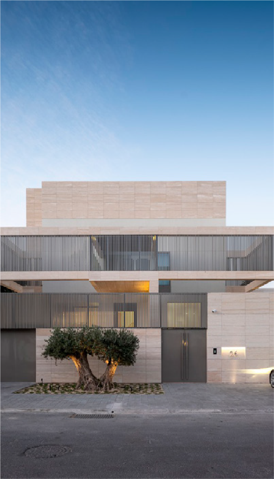 Lane Crawford Travertine 0