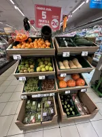 🎃 Les couleurs de l’automne s’invitent au Carrefour Express Cathédrale ! 🍊🍂