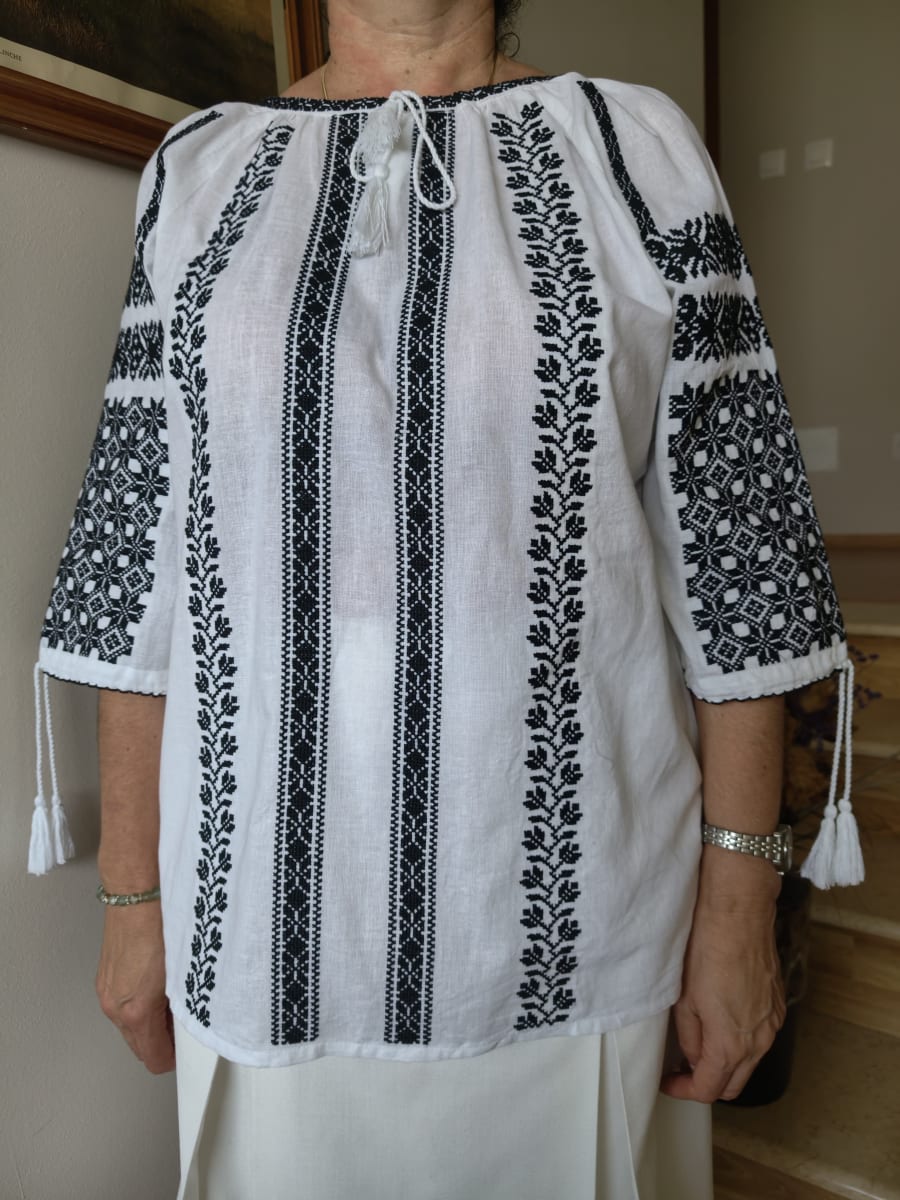 Ie femei cu model negru ♠️MD 21
