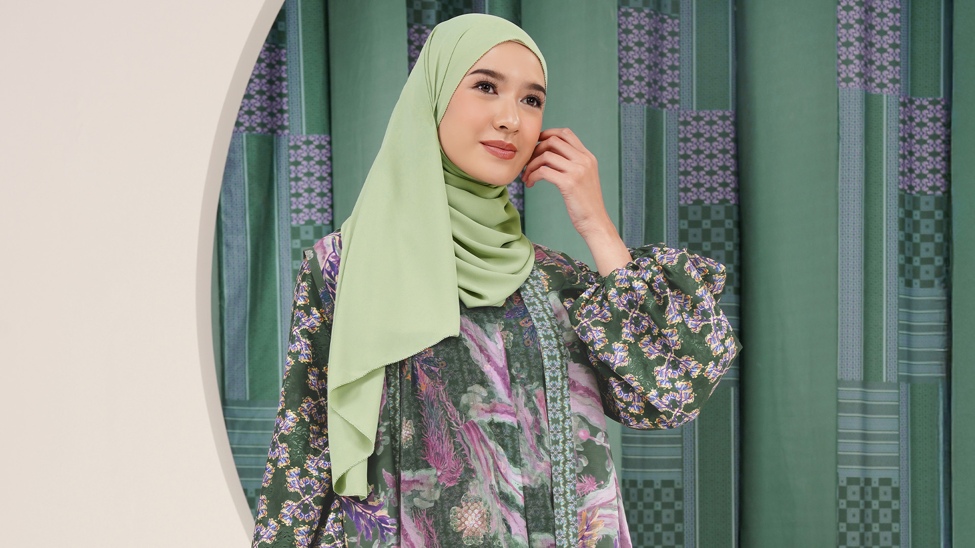 contoh model baju abaya Arab Terbaru 2026