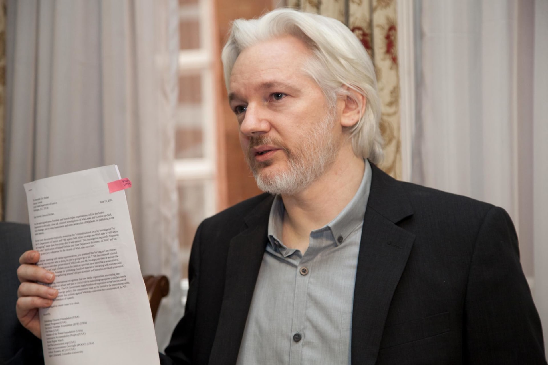 Julian.Assange
