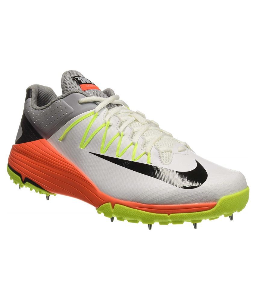 Spike shoes