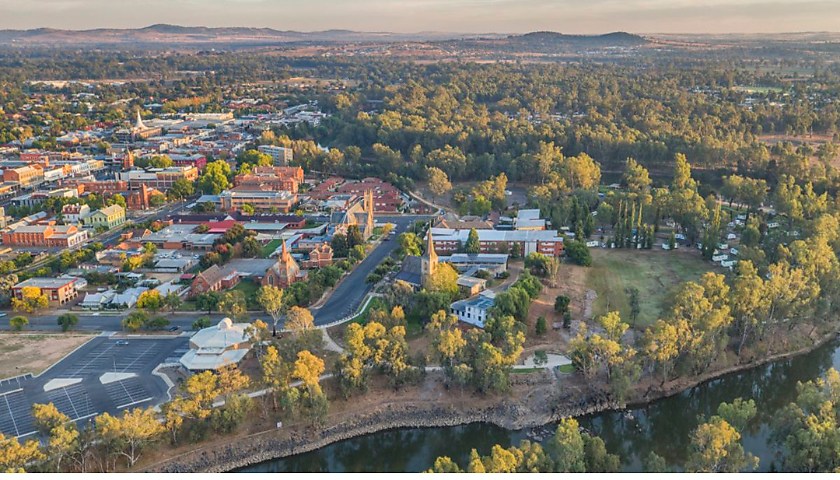 10 of Australia's Growing Regions even after 10 Interest Rate Rises 
