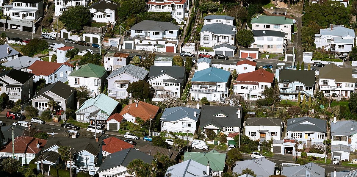 10 Costly Mistakes Property Investors Make (and How to Avoid Them) 
