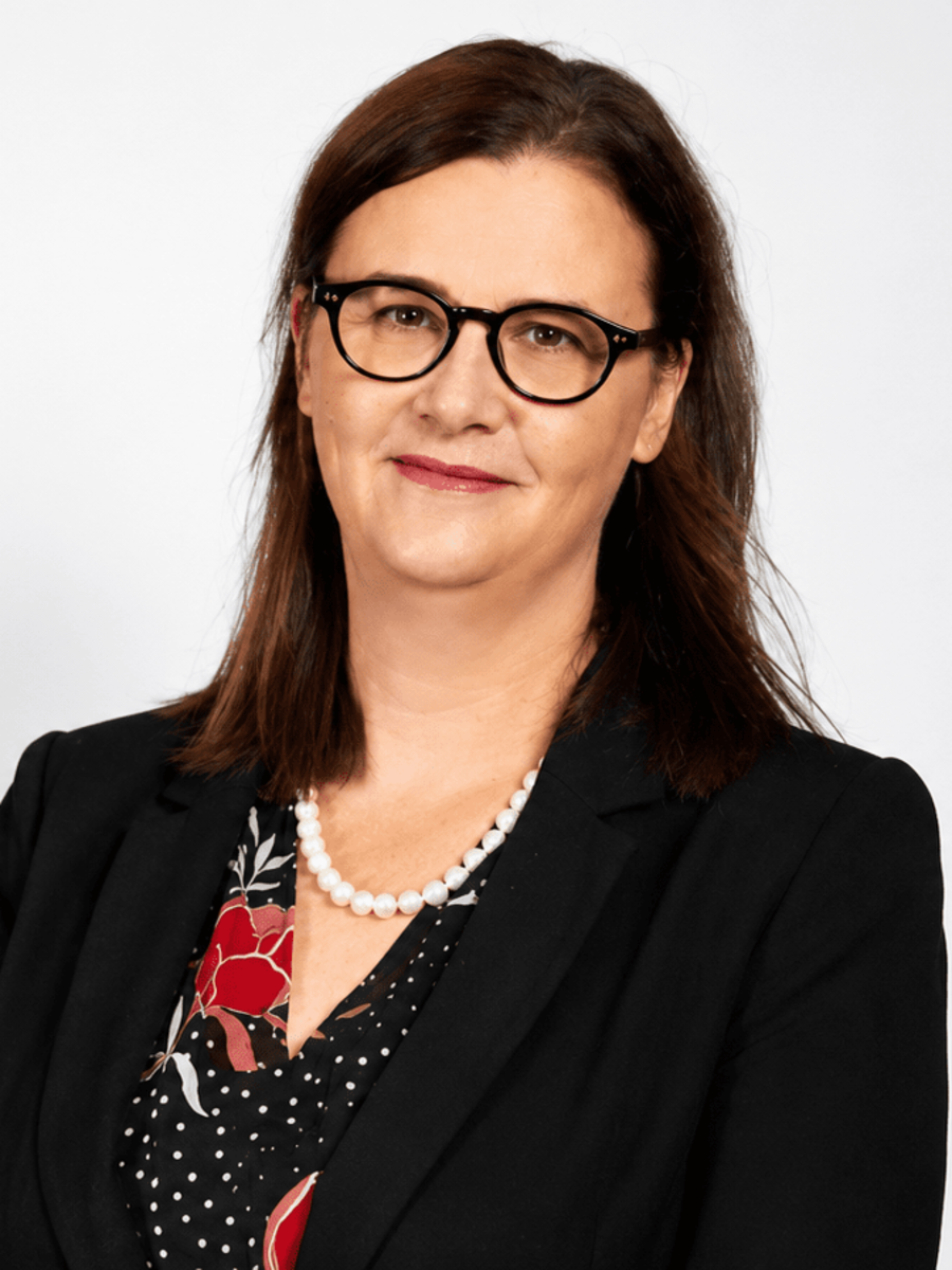 Dr. Michelle Sharpe