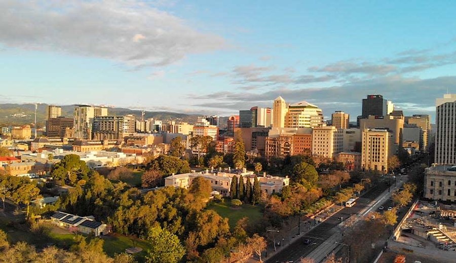 Sparke Helmore bolsters construction, projects and infrastructure team