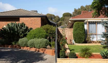 generic australian houses fence line spi m1yvpg
