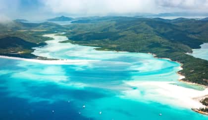 whitsundays aerial shot spi srxizn