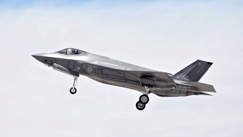 australian f  a conducts first in flight weapons release